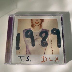 1989 Deluxe Edition Used CD Taylor Swift TS